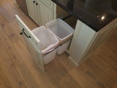 Sturdy Oro Valley kitchen pull out trash can in AZ near 85737