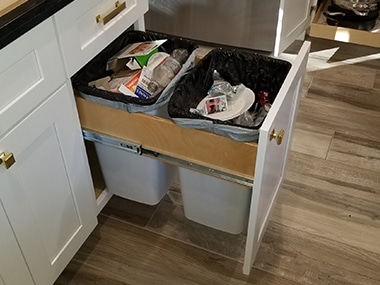 High-quality Oro Valley kitchen slide out trash can in AZ near 85737